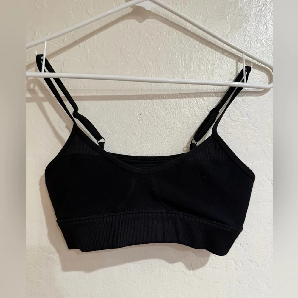 Alo Women's Black Bralette / Sports Bra size XS